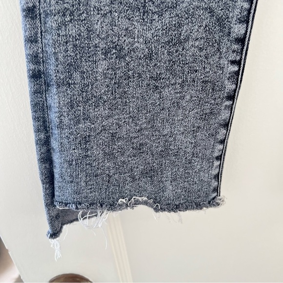 MOTHER The Insider Crop Step Fray in Train Stops Size 25 EUC - Picture 7 of 14